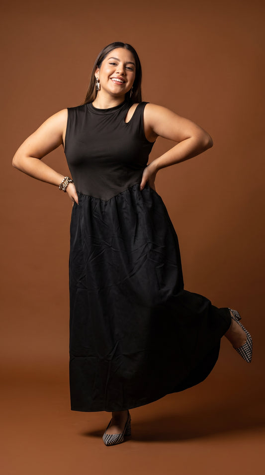 Vestido Negro Sin Mangas / L82A