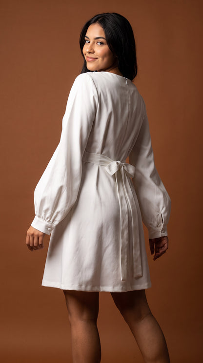 Vestido blanco elegante / AO185