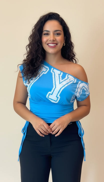 Camiseta azul con estampado “NYC” SH37 Betzy