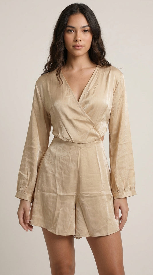 Enterizo corto beige cruzado / ANJ10