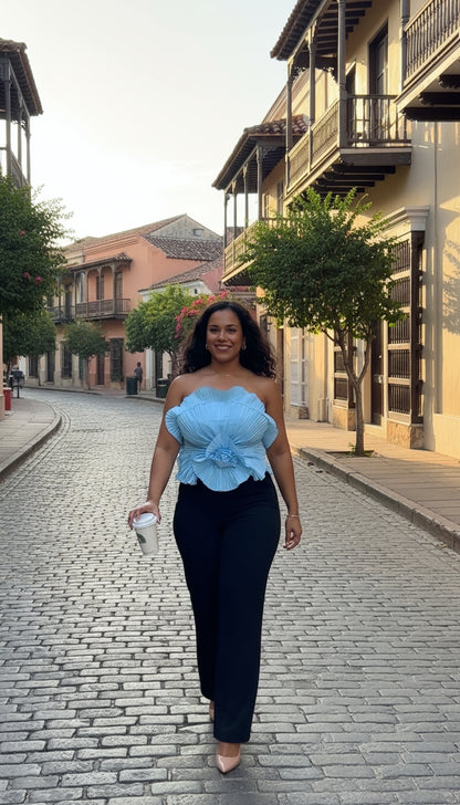 Blusa azul con flor grande decorativa SH34 Betzy