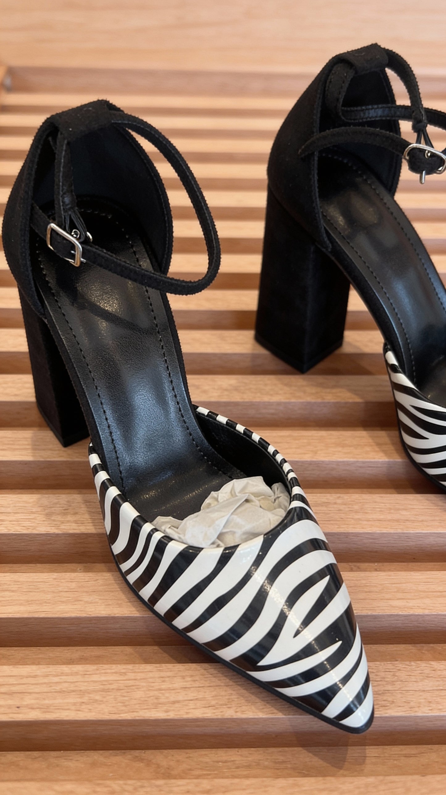 Zapatos Estampados Modernos ZZ260102