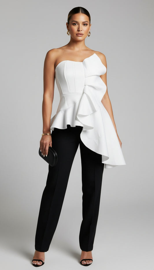 Blusa blanca asimétrica / AO158