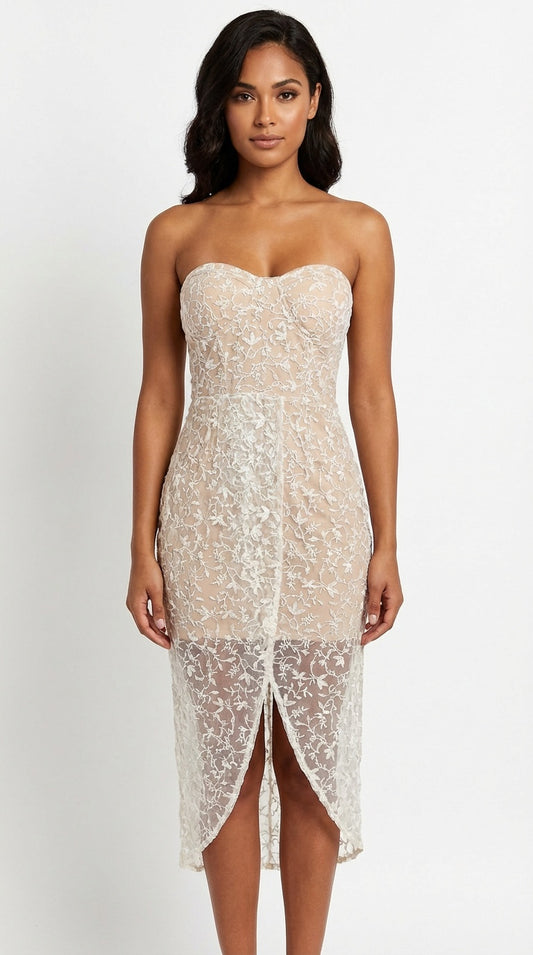 Vestido nude encaje strapless / UV37