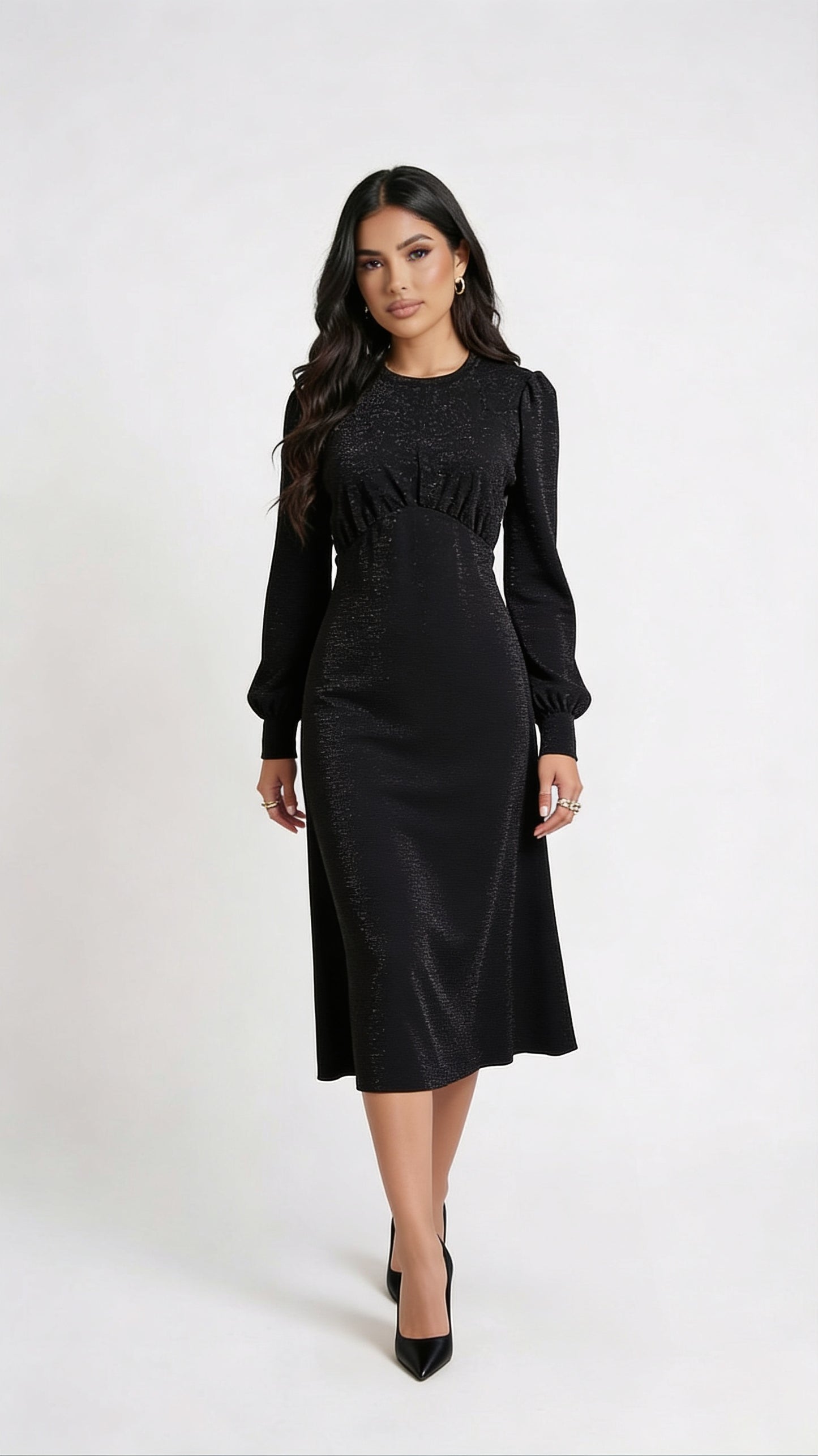 Vestido Negro Largo Clásico / NOB21